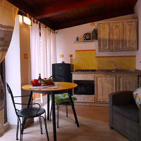 Flowery Hotel apartamentowy