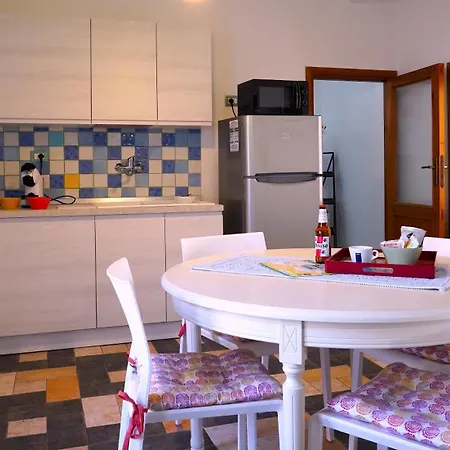 Hotel apartamentowy Flowery Alghero