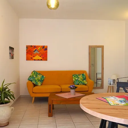 Hotel apartamentowy Flowery Alghero