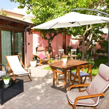 Hotel apartamentowy Flowery Alghero