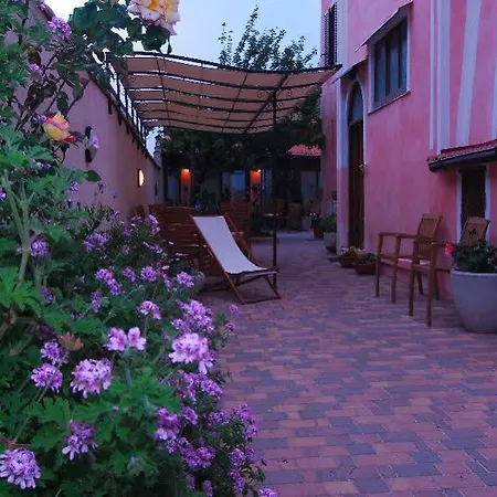 Hotel apartamentowy Flowery Alghero