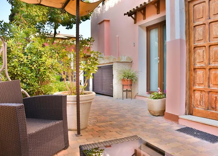 Flowery Apart Otel 3*