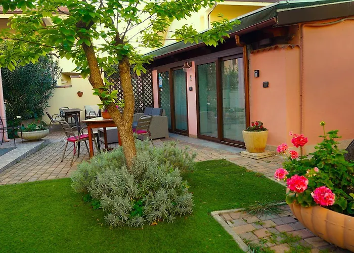 Flowery Apart Otel 3*