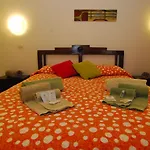 Flowery Aparthotel 3*