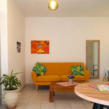 Flowery Aparthotel