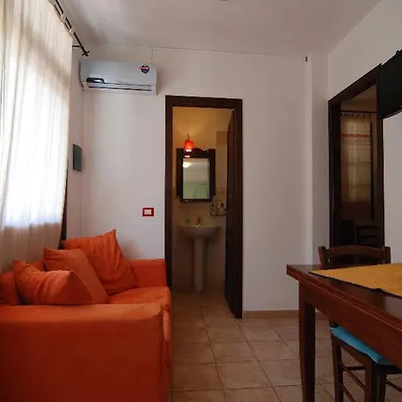 Flowery Aparthotel